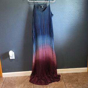 Nwot Womens maternity dress medium